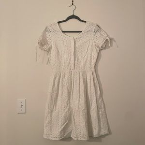 Women’s size 6 white eyelet dress